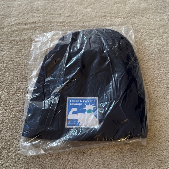 Beanie - Picture 1 of 1